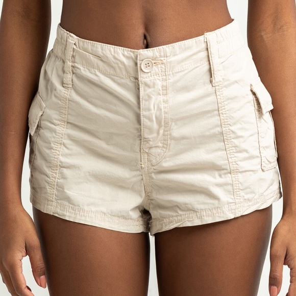 BDG urban outfitters Y2K women’s low rise poplin shorts cream - Picture 1 of 7
